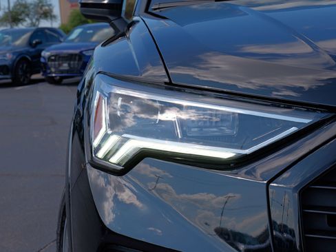 New 2025 Audi Q3 2.0T Premium Plus image 3