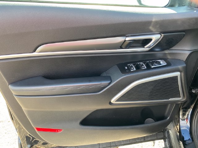 Used 2020 Kia Telluride S FWD image 17