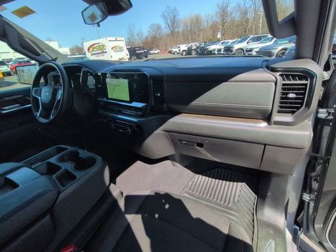 Certified 2025 Chevrolet Silverado 1500 LT image 28