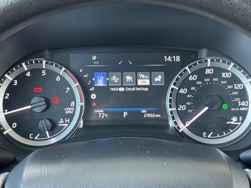 Used 2023 Toyota Highlander L FWD image 31