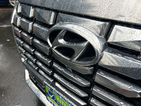 Used 2023 Hyundai Palisade Calligraphy image 31