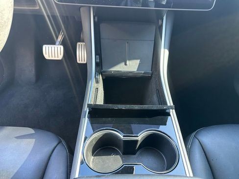 Used 2021 Tesla Model Y Performance AWD/4WD image 21