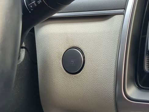 Used 2022 Kia Sorento S w/ Panoramic Sunroof Package image 20