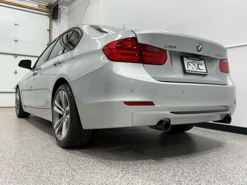 Used 2013 BMW 335i xDrive Sedan image 9