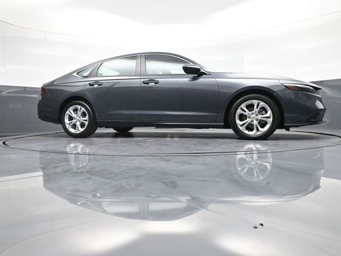 Certified 2023 Honda Accord LX image 28