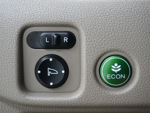Used 2016 Honda Pilot EX-L image 32