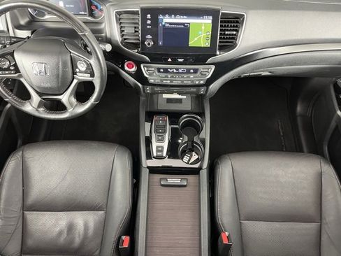 Used 2020 Honda Pilot Black Edition image 8