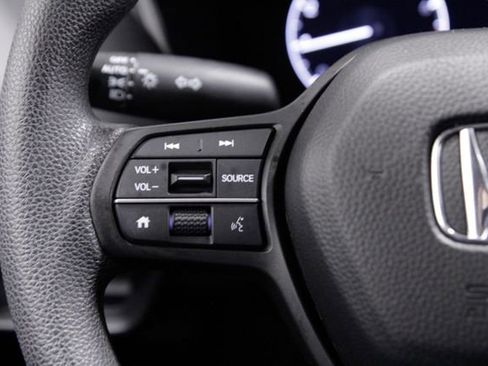 Certified 2023 Honda HR-V LX image 26