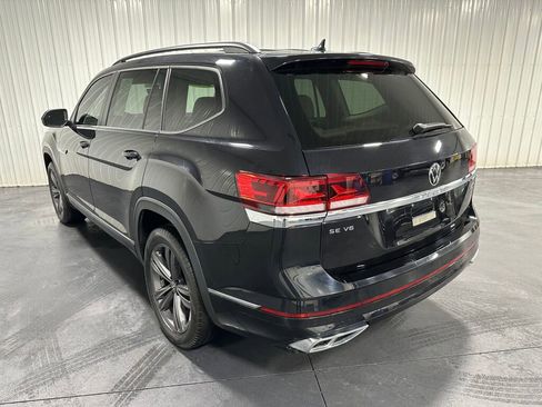 Used 2021 Volkswagen Atlas SE w/ Panoramic Sunroof Package image 3