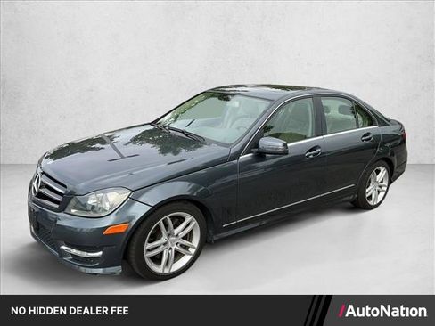 Used 2014 Mercedes-Benz C 300 4MATIC Sedan image 1