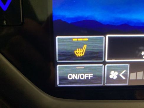 Certified 2024 Subaru Ascent Onyx Edition image 18