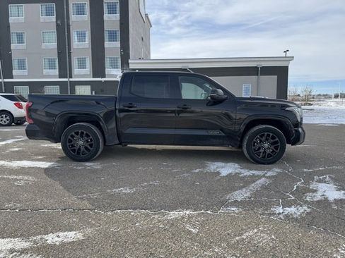 Used 2023 Toyota Tundra Platinum image 12
