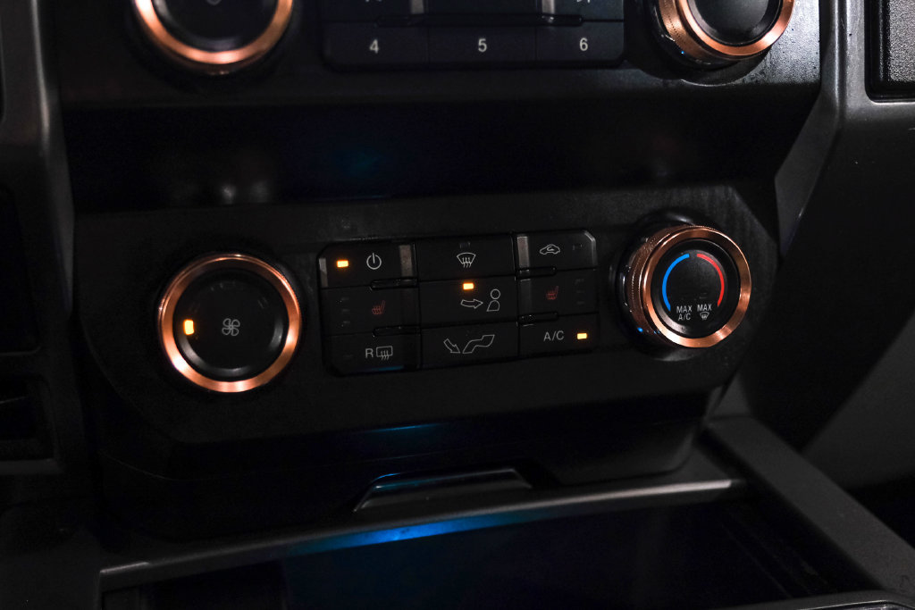 Used 2019 Ford F150 XLT w/ Equipment Group 302A Luxury AWD/4WD image 25