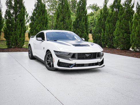 Used 2026 Ford Mustang Dark Horse RWD image 2