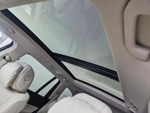 New 2026 Mercedes-Benz GLS 450 4MATIC image 9