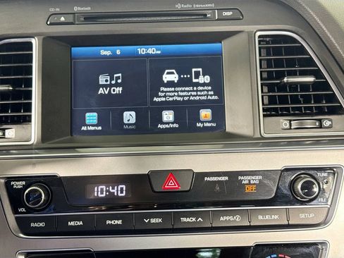 Used 2017 Hyundai Sonata SE image 14