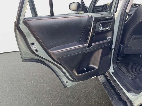 Certified 2023 Toyota 4Runner TRD Off-Road Premium w/ Moonroof Package image 18