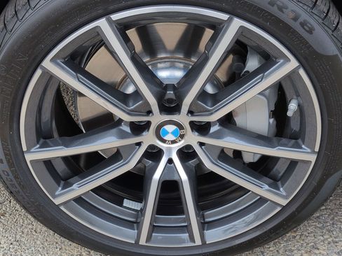 Used 2025 BMW 430i Convertible w/ Convenience Package image 13