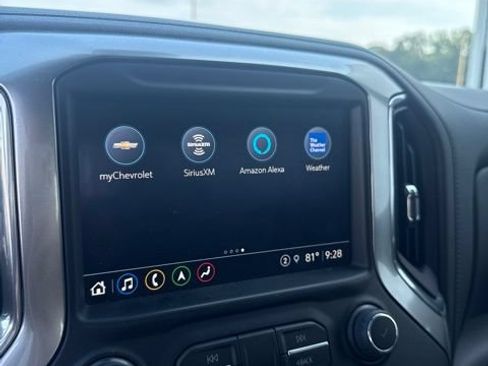Used 2022 Chevrolet Silverado 2500 LTZ w/ LTZ Convenience Package AWD/4WD image 37