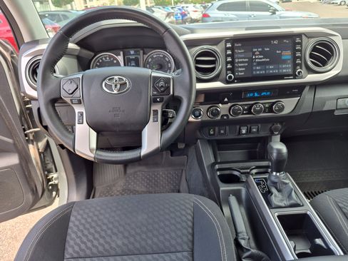 Used 2023 Toyota Tacoma 4x4 Double Cab w/ Trail Edition image 18