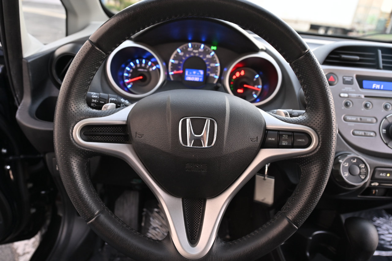 Used 2011 Honda Fit Sport image 16