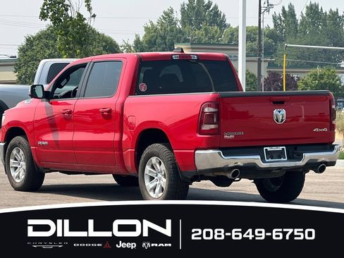 Used 2024 RAM 1500 Laramie AWD/4WD image 9