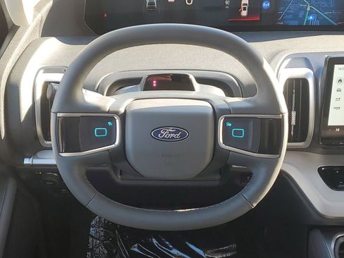 New 2025 Ford Expedition Max Active image 28