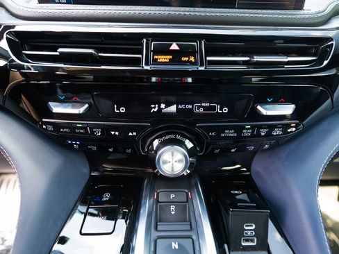 Certified 2025 Acura MDX Type S AWD/4WD image 38