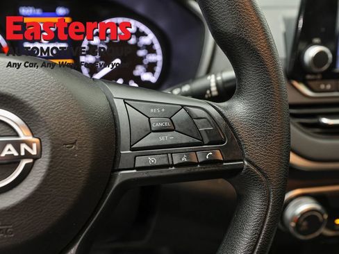 Used 2023 Nissan Altima 2.5 S FWD image 15