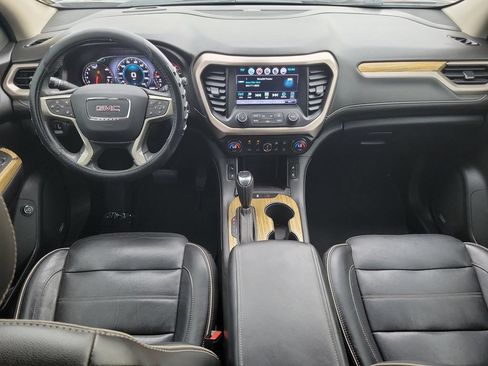 Used 2019 GMC Acadia Denali w/ Technology Package FWD image 8