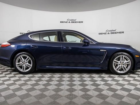 Used 2012 Porsche Panamera 4S image 3