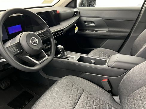 New 2026 Nissan Kicks SV image 15