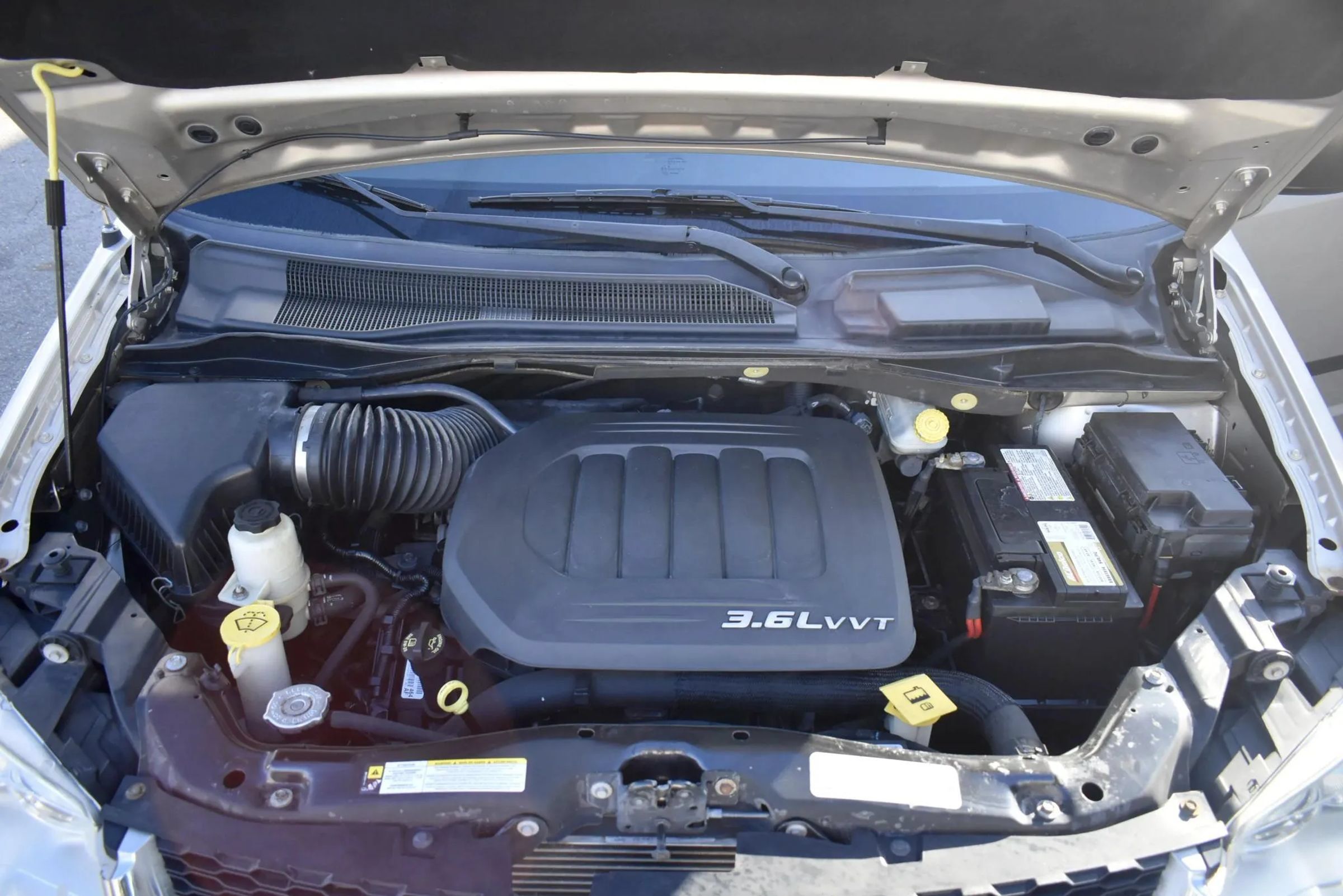 Used 2013 Dodge Grand Caravan American Value Package FWD image 32