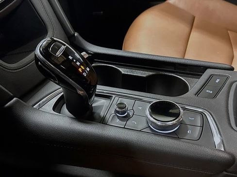 Used 2020 Cadillac XT5 Premium Luxury image 20