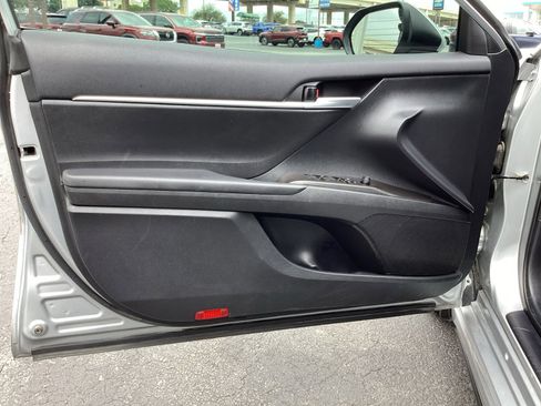 Used 2024 Toyota Camry SE FWD image 27