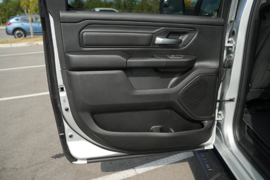 New 2026 RAM 1500 Express AWD/4WD image 14