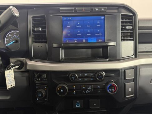 Used 2024 Ford F250 XL w/ XL Chrome Package image 14
