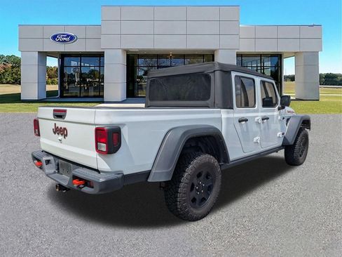 Used 2023 Jeep Gladiator Mojave w/ Trailer Tow Package AWD/4WD image 2