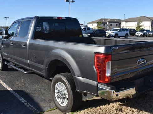 Used 2017 Ford F350 XLT w/ XLT Value Package image 6
