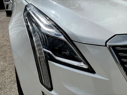 Used 2021 Cadillac XT5 Premium Luxury image 26