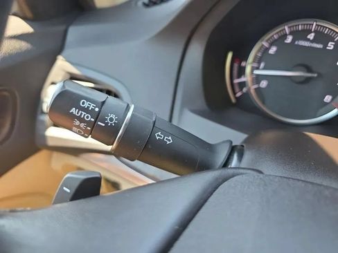 Used 2017 Acura MDX SH-AWD image 22