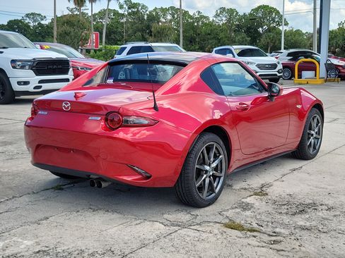 Used 2017 MAZDA MX-5 Miata RF Grand Touring RWD image 4