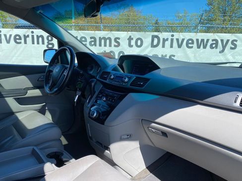 Used 2012 Honda Odyssey EX-L image 19