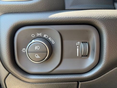 New 2027 RAM 1500 4x4 Crew Cab image 21
