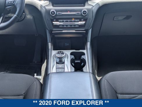 Used 2020 Ford Explorer XLT RWD image 22