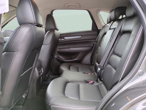 Used 2025 MAZDA CX-5 AWD 2.5 S w/ Select Package image 13