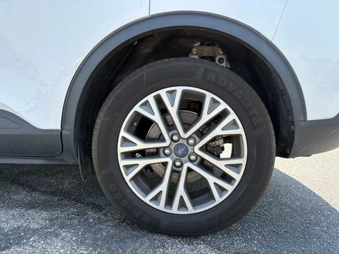 Used 2022 Ford Escape SEL AWD/4WD image 28