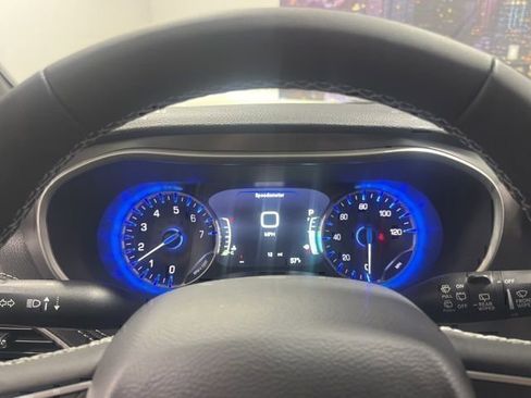 New 2026 Chrysler Pacifica Select image 12