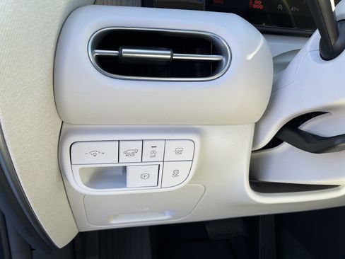 Used 2026 Hyundai Palisade Calligraphy image 30