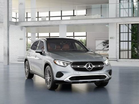 New 2026 Mercedes-Benz GLC 300 4MATIC image 9